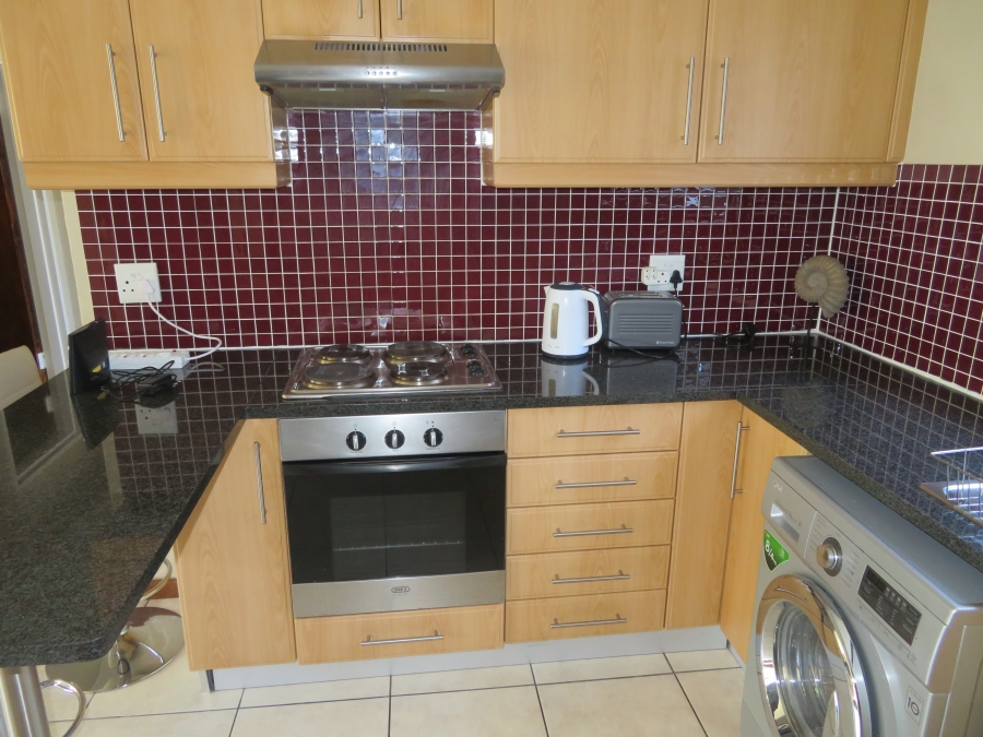 To Let 2 Bedroom Property for Rent in Kenilworth Western Cape